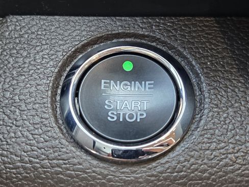 Used 2019 Ford F250 King Ranch AWD/4WD image 18