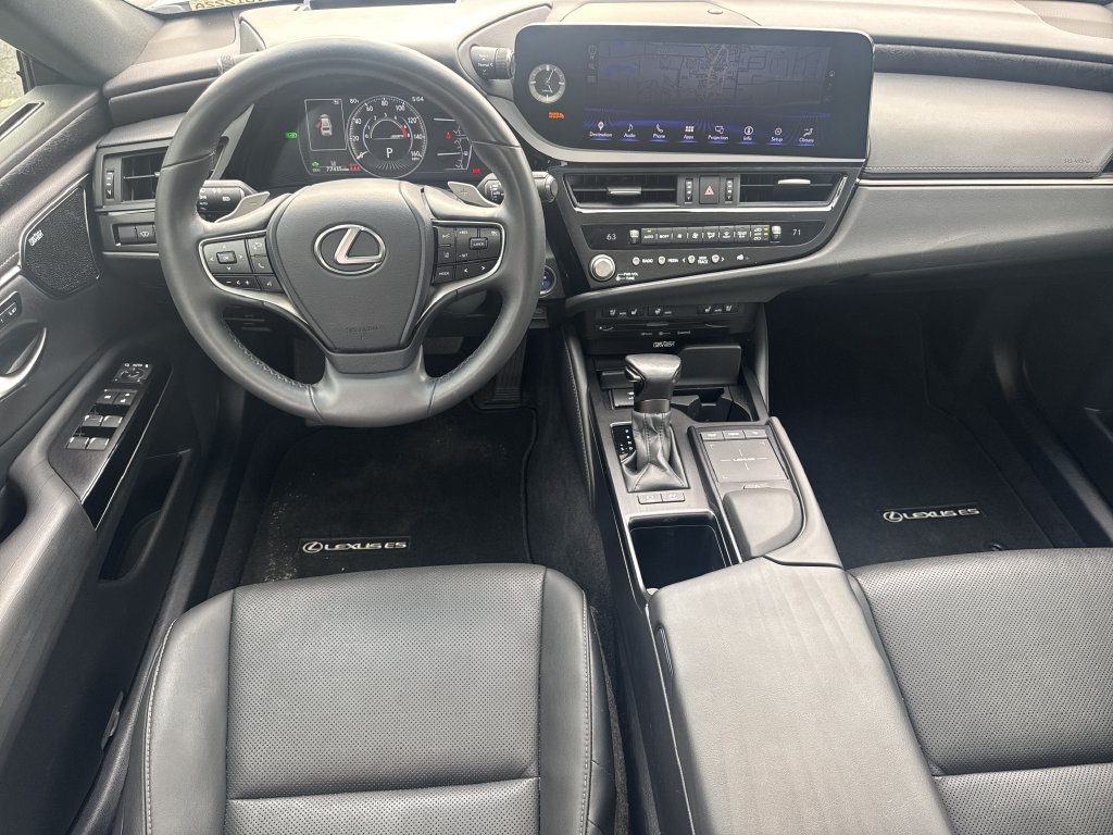 Used 2022 Lexus ES 300h w/ Premium Package FWD image 22