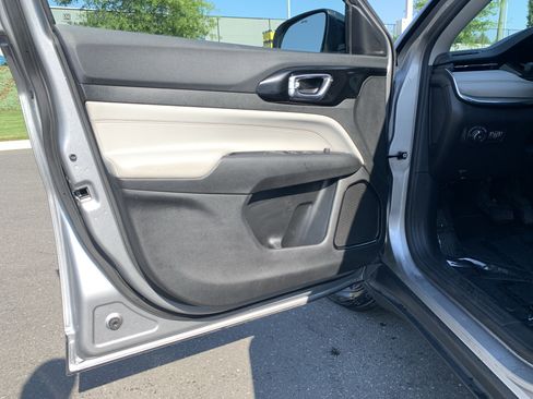 Certified 2022 Jeep Compass Limited AWD/4WD image 14