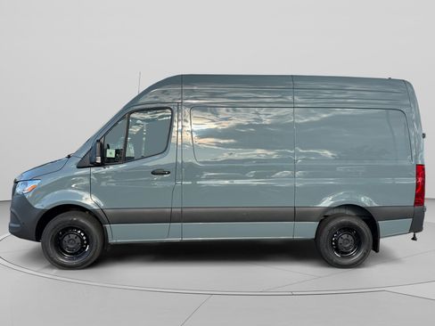 New 2026 Mercedes-Benz Sprinter 2500 image 2