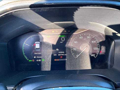 Certified 2025 Honda CR-V Sport Touring image 26