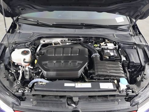 Used 2024 Volkswagen GTI SE FWD image 15