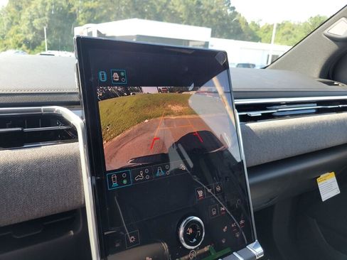 New 2026 GMC Sierra EV Elevation image 15