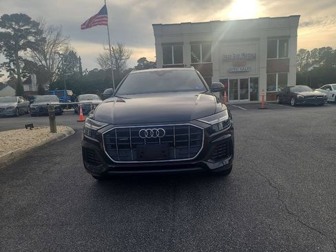Used 2019 Audi Q8 Premium AWD/4WD image 2