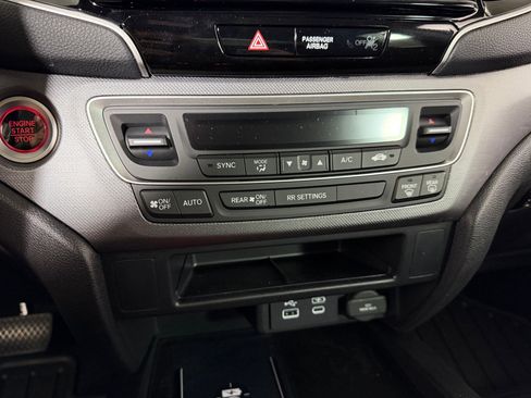Certified 2025 Honda Ridgeline Sport image 22