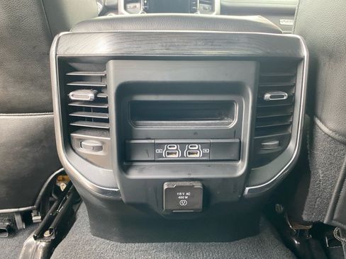 Used 2023 RAM 2500 Laramie image 25