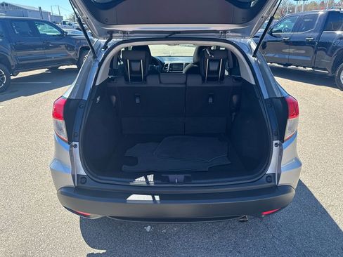 Used 2019 Honda HR-V EX image 7