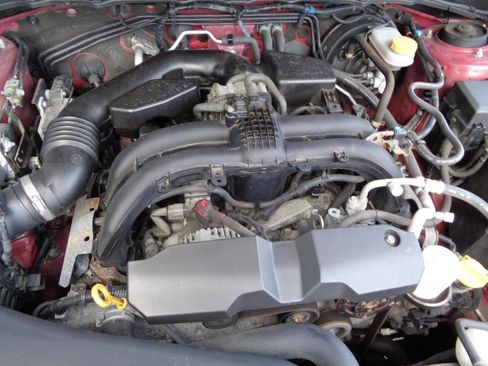 Used 2017 Subaru Forester 2.5i Premium w/ All-Weather Package image 17