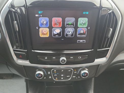 Used 2018 Chevrolet Traverse LT AWD/4WD image 32