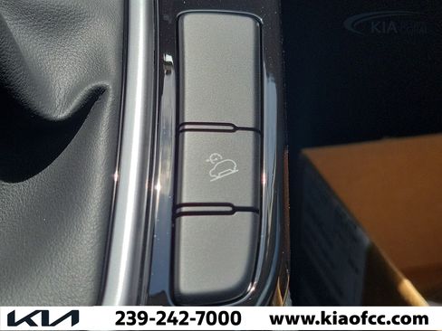 New 2026 Kia Seltos S FWD image 27