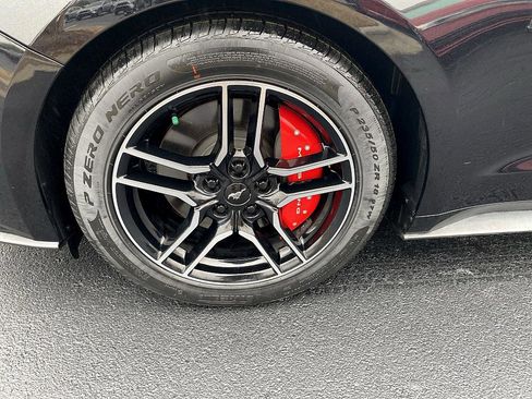 Used 2020 Ford Mustang GT image 8