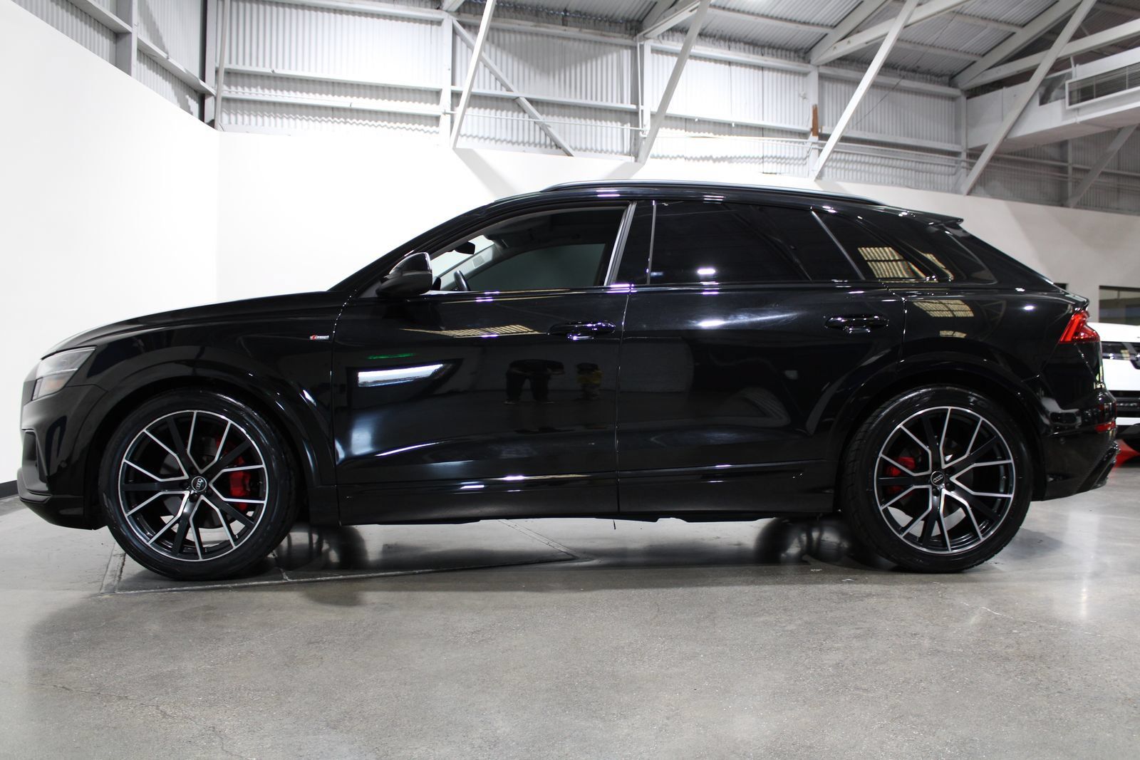 Used 2023 Audi Q8 Prestige w/ Prestige Package AWD/4WD image 8