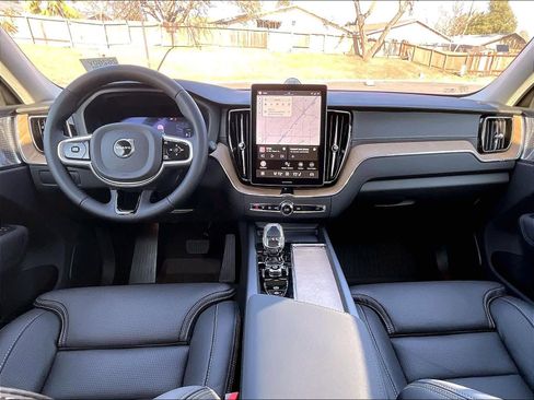 New 2026 Volvo XC60 T8 Ultra w/ Climate Package image 7