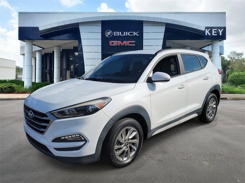 Used 2018 Hyundai Tucson SEL image 2