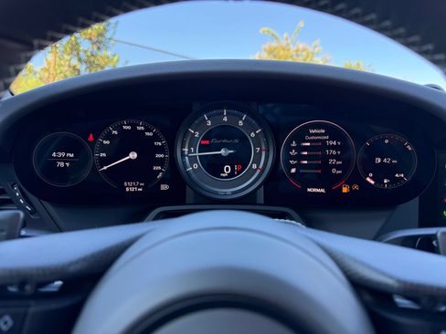 Certified 2022 Porsche 911 Turbo S AWD/4WD image 18