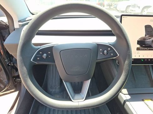 Used 2025 Tesla Model 3 RWD image 13