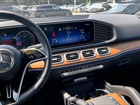 Used 2026 Mercedes-Benz GLE 350 4MATIC image 5