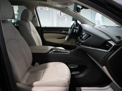 Used 2024 Buick Enclave Avenir w/ Avenir Technology Package AWD/4WD image 24