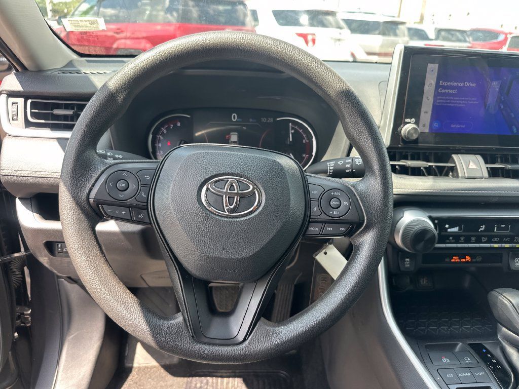 Used 2026 Hyundai Elantra Sport FWD image 35