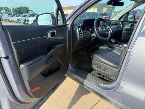 Used 2021 Kia Sorento SX AWD/4WD image 9