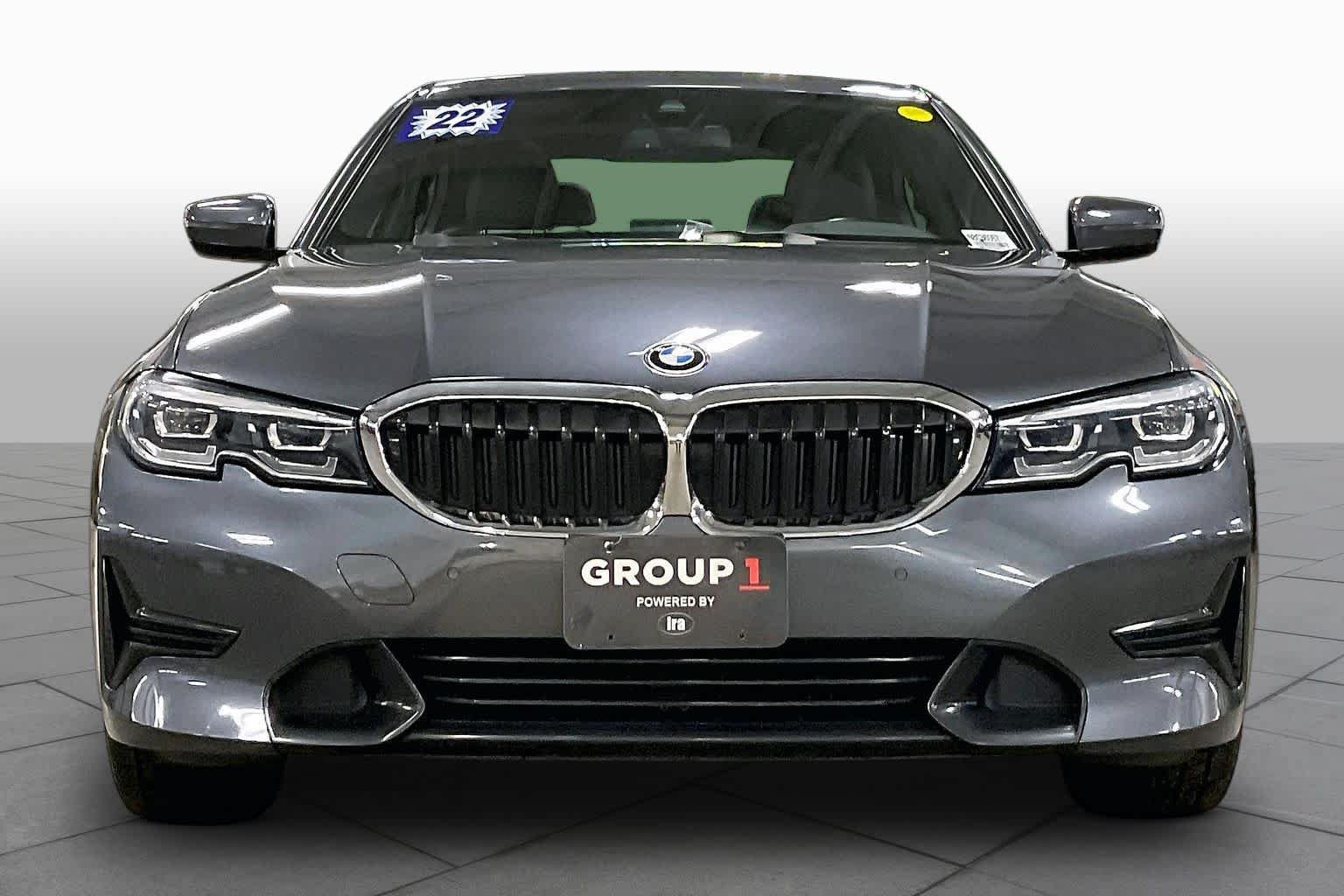 Used 2022 BMW 330i xDrive Sedan w/ Driving Assistance Package AWD/4WD image 4