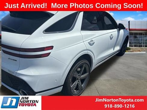 Used 2025 Genesis GV70 3.5T Sport w/ Sport Prestige Package AWD/4WD image 6