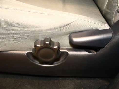 Used 2020 Toyota Tacoma SR5 image 20