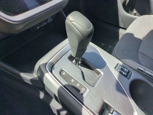 Used 2025 Subaru Crosstrek 2.5i Premium AWD/4WD image 18