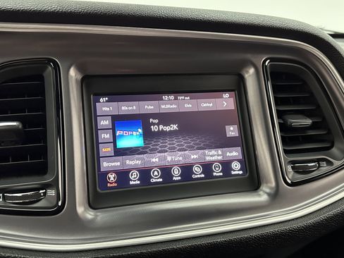 Used 2021 Dodge Challenger SXT image 16