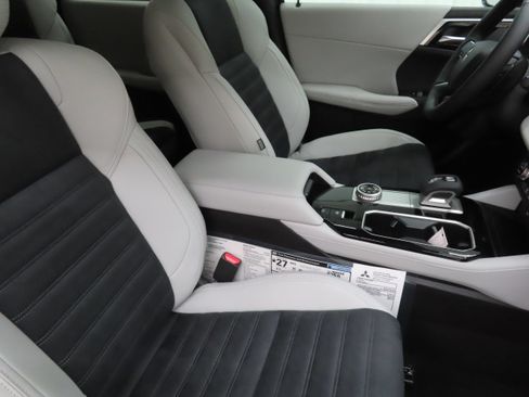 New 2026 Mitsubishi Outlander SE AWD/4WD image 25