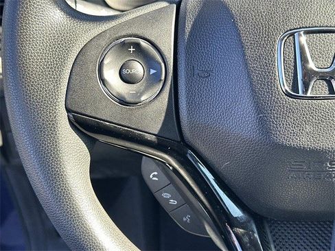 Used 2016 Honda HR-V LX image 25