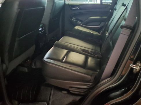 Used 2017 GMC Yukon SLT w/ Open Road Package AWD/4WD image 15