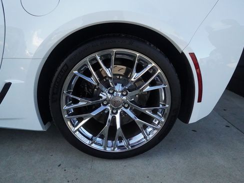 Used 2018 Chevrolet Corvette Grand Sport RWD image 28