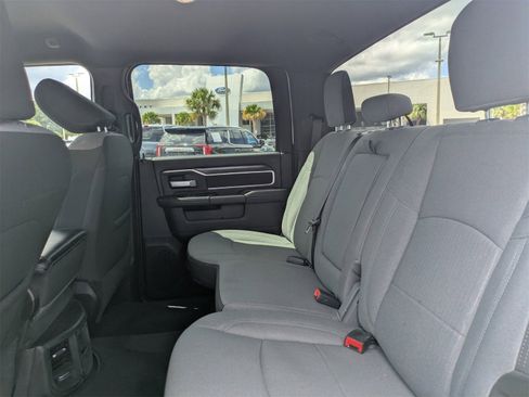 Used 2024 RAM 3500 Big Horn image 14