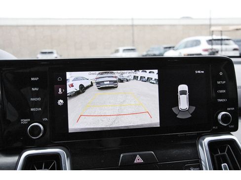 Certified 2023 Kia Sorento SX FWD image 29
