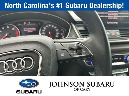 Used 2022 Audi Q5 2.0T Premium w/ Convenience Package AWD/4WD image 14