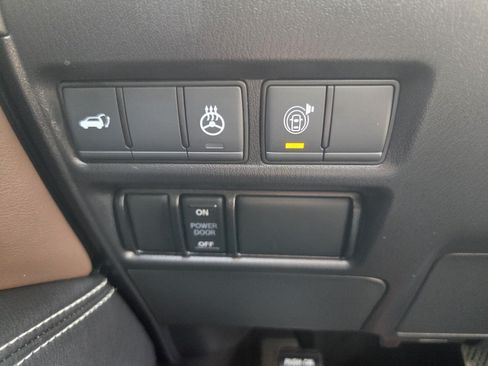 Used 2023 INFINITI QX80 Premium Select w/ All-Season Package AWD/4WD image 23