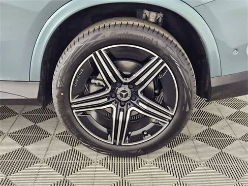 Certified 2025 Mercedes-Benz GLC 300 4MATIC image 13