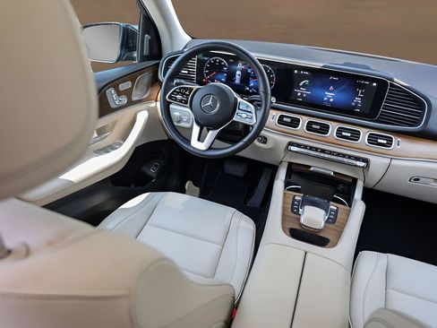 Used 2022 Mercedes-Benz GLE 350 4MATIC image 25