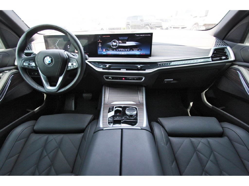 Used 2025 BMW X5 sDrive40i w/ Parking Assistance Package RWD image 10