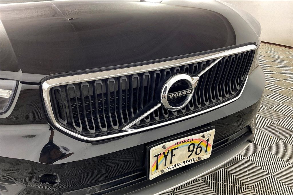 Used 2020 Volvo XC40 T4 Momentum FWD image 30