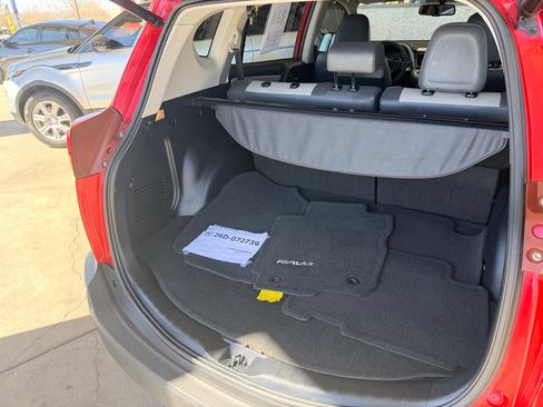 Used 2014 Toyota RAV4 Limited image 20
