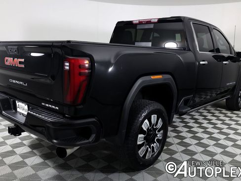 Used 2024 GMC Sierra 2500 Denali w/ Denali Reserve Package AWD/4WD image 5