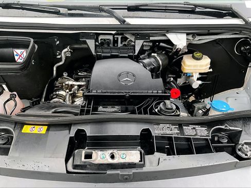 Used 2024 Mercedes-Benz Sprinter 2500 image 26