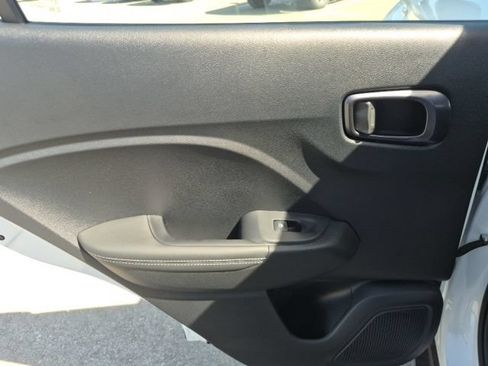 New 2026 Hyundai Venue SEL FWD image 12