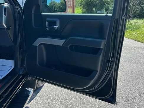Certified 2019 Chevrolet Silverado 1500 LT w/ All Star Edition AWD/4WD image 33