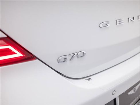 New 2026 Genesis G70 2.5T Prestige image 16
