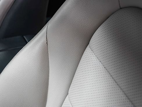 Used 2015 Mercedes-Benz C 300 C 300 image 22