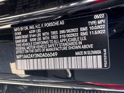 Used 2022 Porsche Cayenne Platinum Edition AWD/4WD image 40