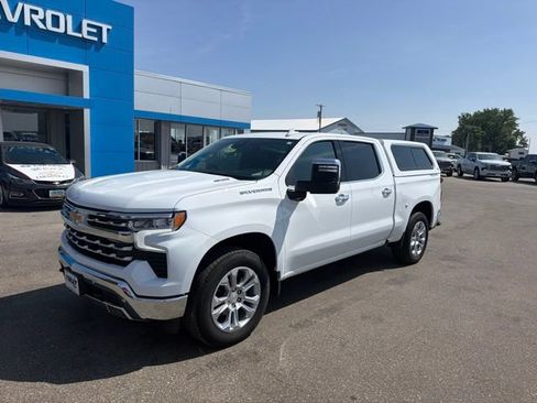 Used 2025 Chevrolet Silverado 1500 LTZ w/ Max Trailering Package AWD/4WD image 2